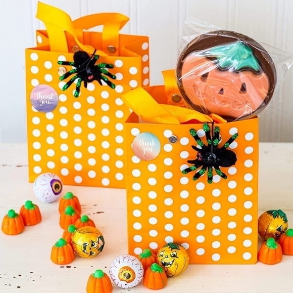 Multi colored Ombre' 1.5" Thank You Stickers - Picture 5 of 7